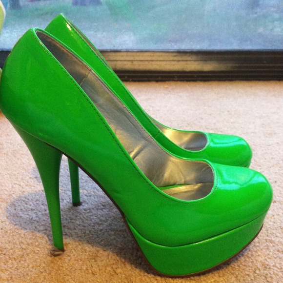 Neon green Heels