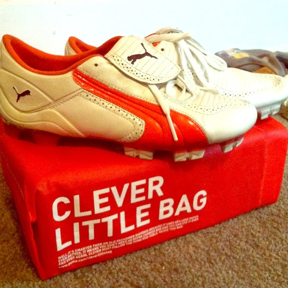 Soccer cleats
