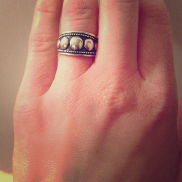 🌟RESERVED🌟JA silver ring