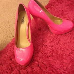 Charlotte russe pumps. Price negotiable!!!