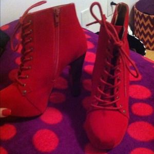 Red suede booties ! Worn only once !