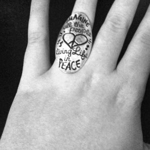 "Imagine" Lyrics Ring