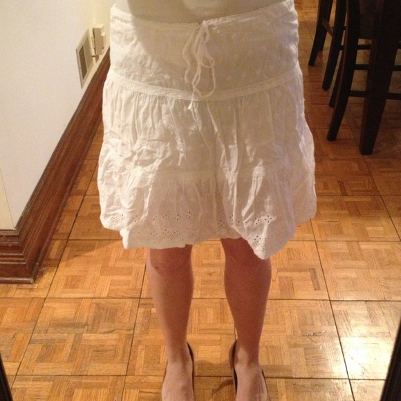 Juicy Couture white eyelet drawstring skirt - Picture 1 of 4