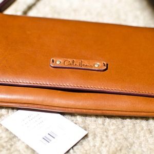 ⬇Reduced⬇ 💯Authentic Cole Haan Flap Clutch/Wallet