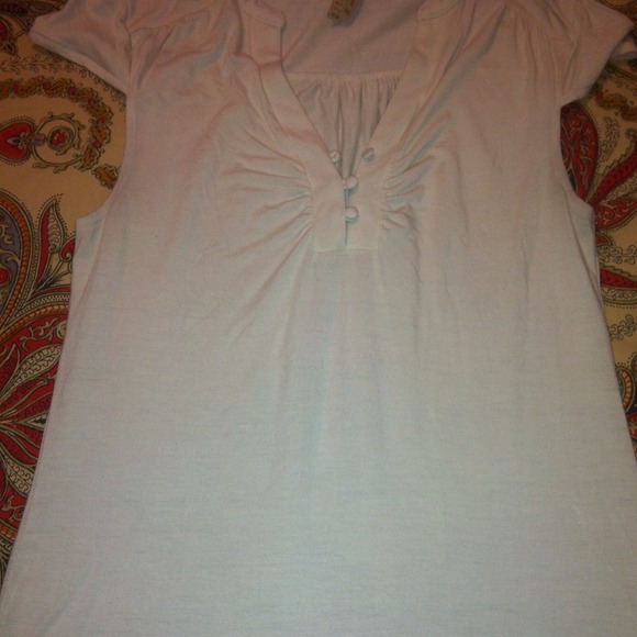 Cute Old Navy cream top!