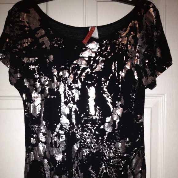 Black/silver shirt bundle