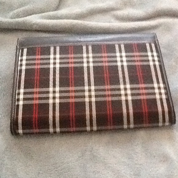 iPad case - Picture 2 of 3