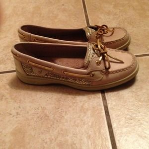 Sperry shoes