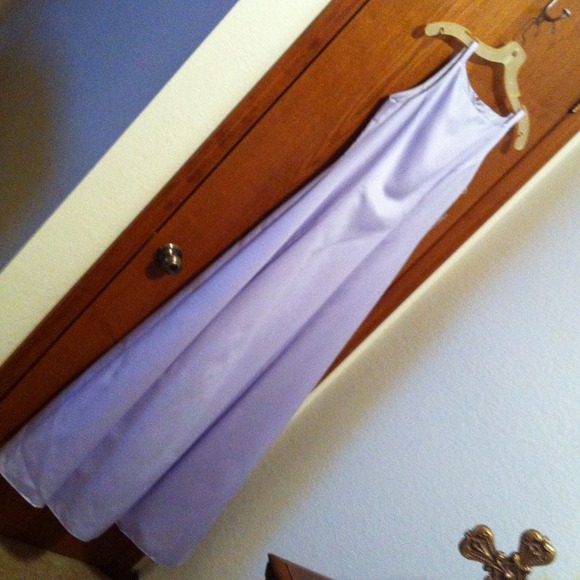 Gown/bridesmaid dress in lilac sz 4