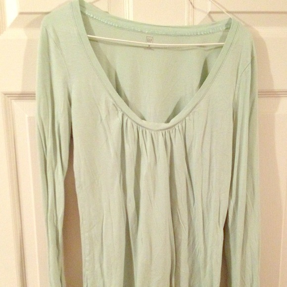 Mint long sleeve shirt!