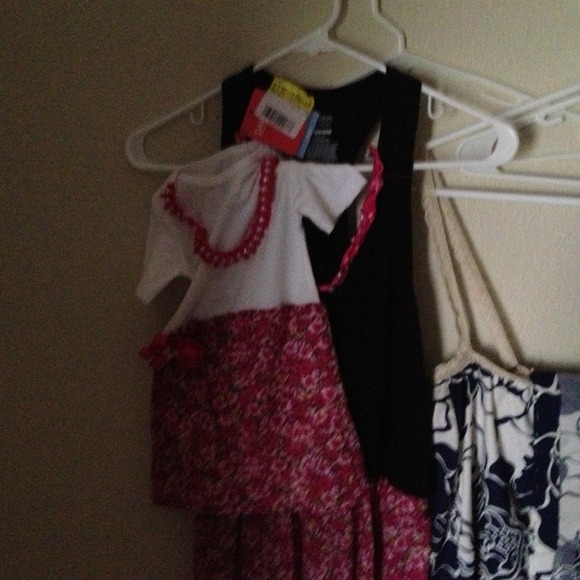 Mother daughter dresses :) pink and black