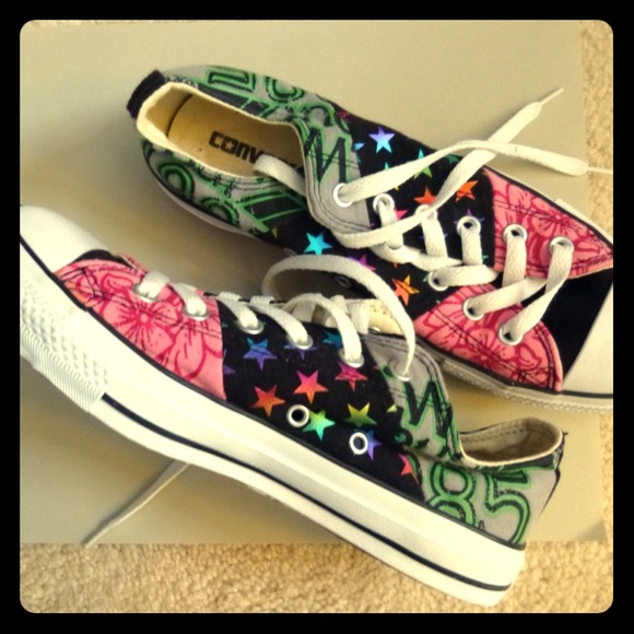 NEW Converse Lo-Tops