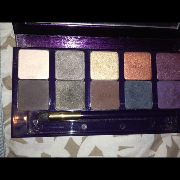 Limited edition Tarte ten