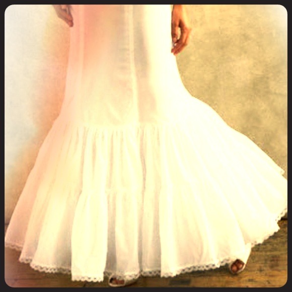 David's Bridal Fit & Flare Slip! Size 6 NWOT! 👰