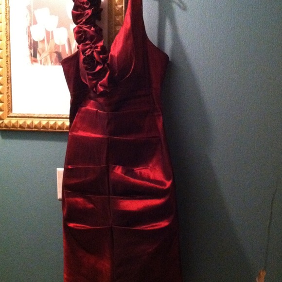 Evening dress - Picture 2 of 2