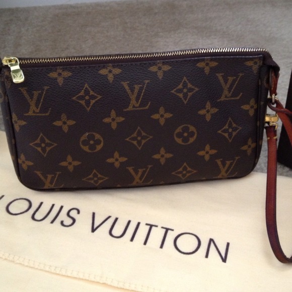 **SOLD** - Picture 2 of 4