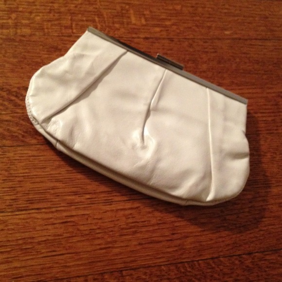 Gorgeous white brand new Banana Republic clutch!