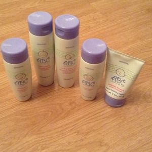 SOLD on alternate site. Arbonne ABC baby care kit