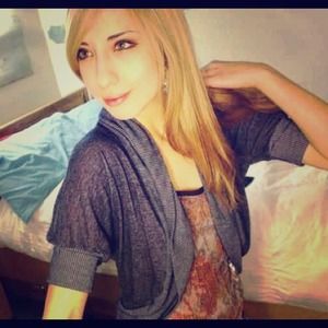 Blue short sleeved sweater