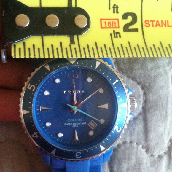 Triwa watch. Adding colour - Picture 3 of 4