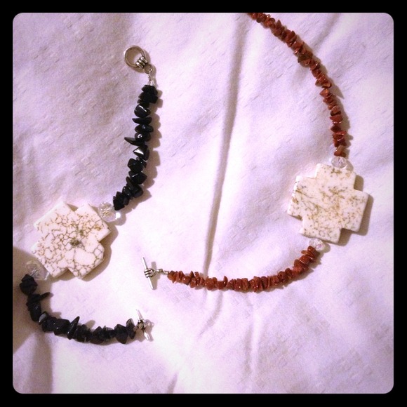 set of two bracelets.