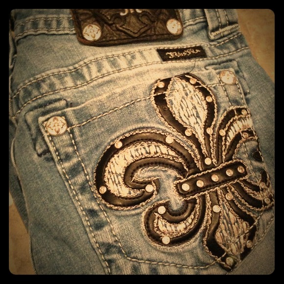 Miss Me Jeans Size 26 TRADED TO SHARI GARLIN