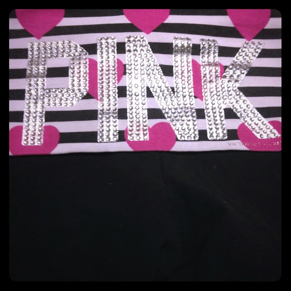 TRADED 🚫🚫🚫VS PINK Bling yoga leggings!!