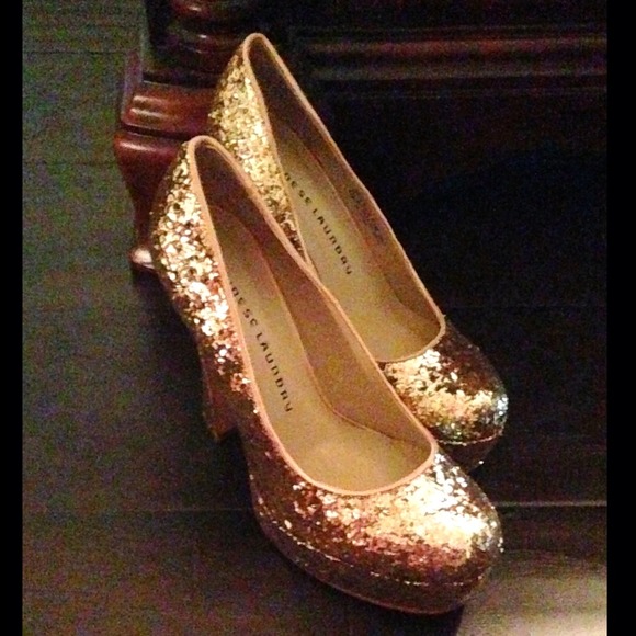 SPARKLE CHINESE LAUNDRY PLATFORM HEELS! Brand New!