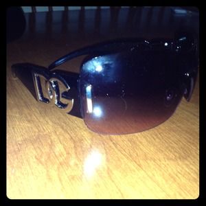 😎DG Inspired Shades and Case