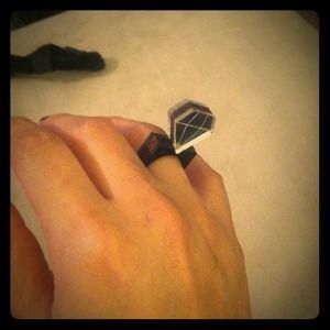 💋Reduced💋3D mirrored 'diamond' wooden ring