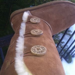 UGG boots. Authentic, good condition, size 10.