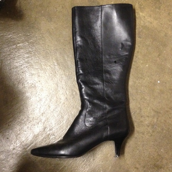 Leather boots