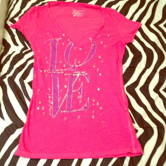 Adorable American Eagle Top!