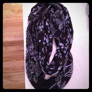 Infinity scarf