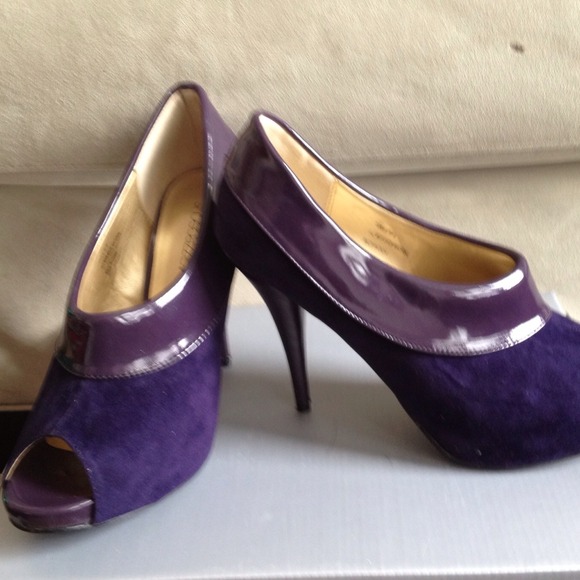 NWB opened toe booties - Picture 1 of 2