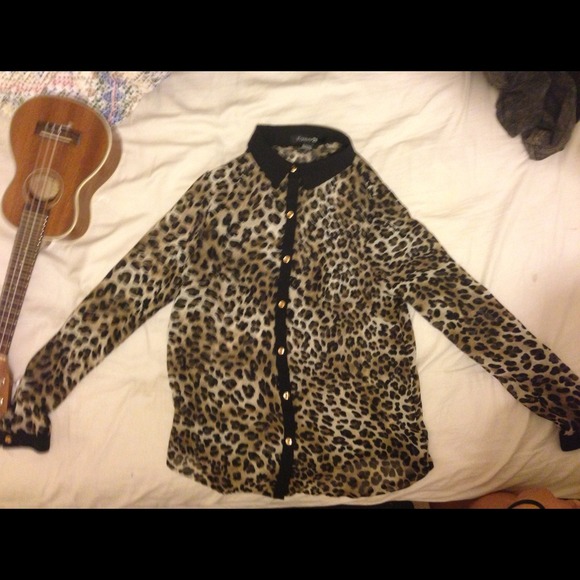 sheer leopard button up - Picture 2 of 2