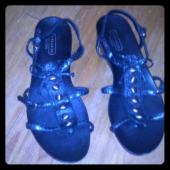 Black Coach flip flop sandals flats ! Size 7 - Picture 1 of 3