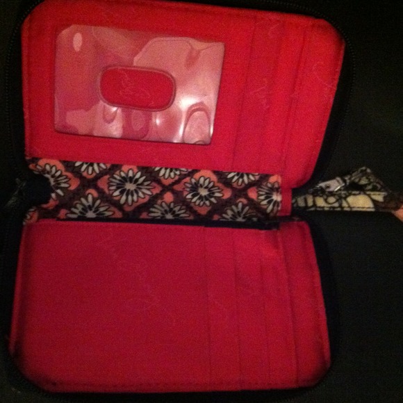 Authentic Vera Bradley Wristelet - Picture 3 of 3
