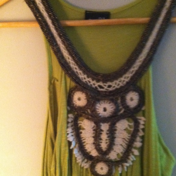 Rue 21 small green tank with vintage detail