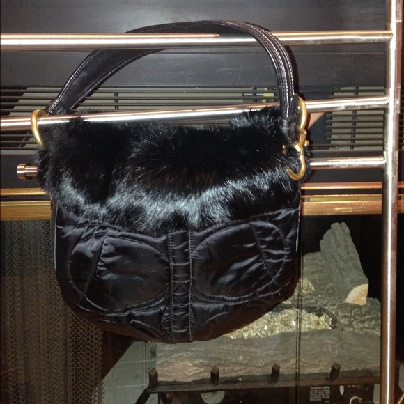 Authentic Coach Ski HOBO bag - Picture 1 of 3