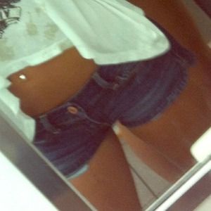 American Eagle Shorts & peach button up