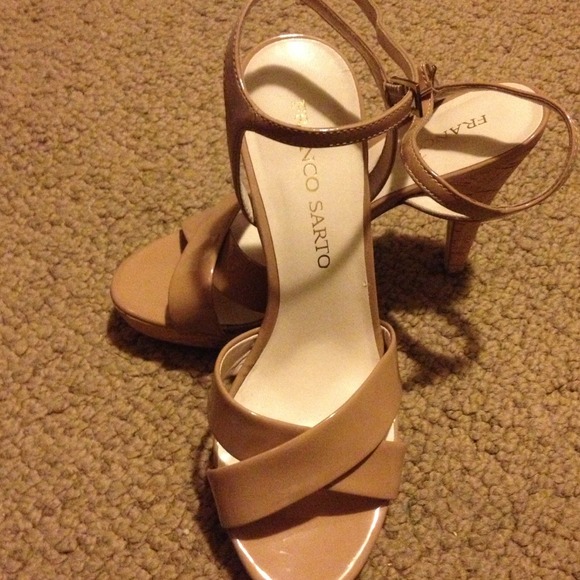 ~Sold in bundle~💰Nude Franco Sarto Heels - Picture 3 of 4