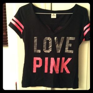 💘BUNDLE💘Victoria's secret love pink v neck