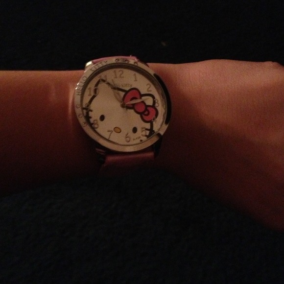 NWOT hello kitty watch - Picture 2 of 2