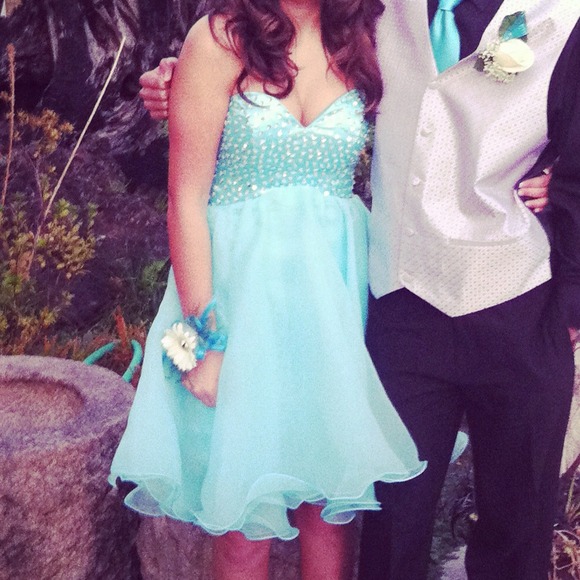 ❌SOLD❌Aqua blue homecoming/prom dress