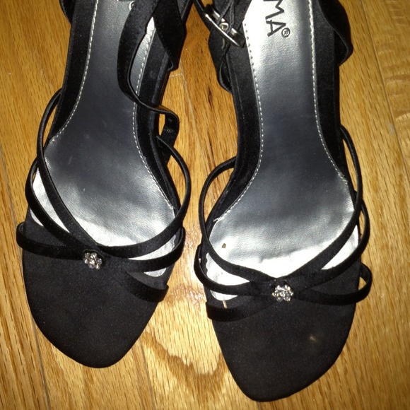 Black prima heels