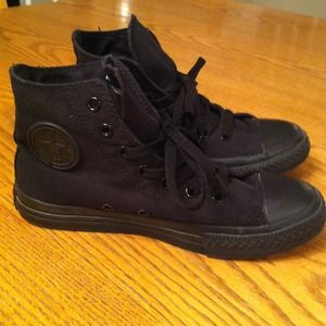 🎀Converse shoes🎀