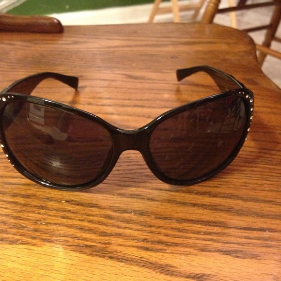Sold - Picture 2 of 2