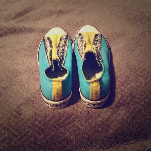 Converse Custom Design.