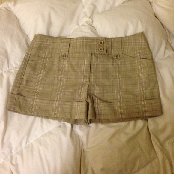 Plaid shorts size 5